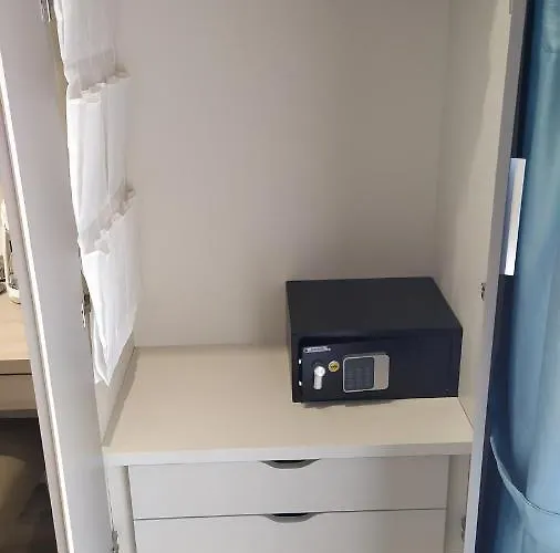 Bed & Breakfast La Stazione 4*