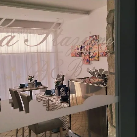 Couette-café La Stazione 4*