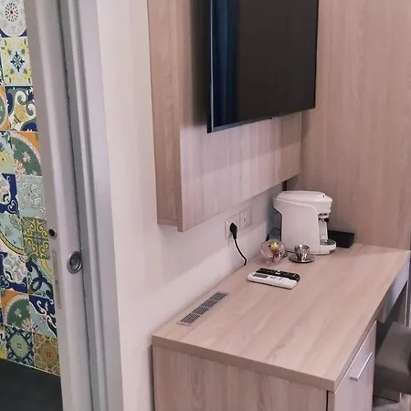La Stazione فندق مبيت وإفطار 4*