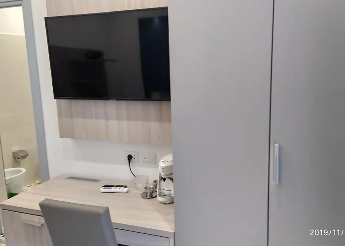 Alojamento de Acomodação e Pequeno-almoço La Stazione Diamante